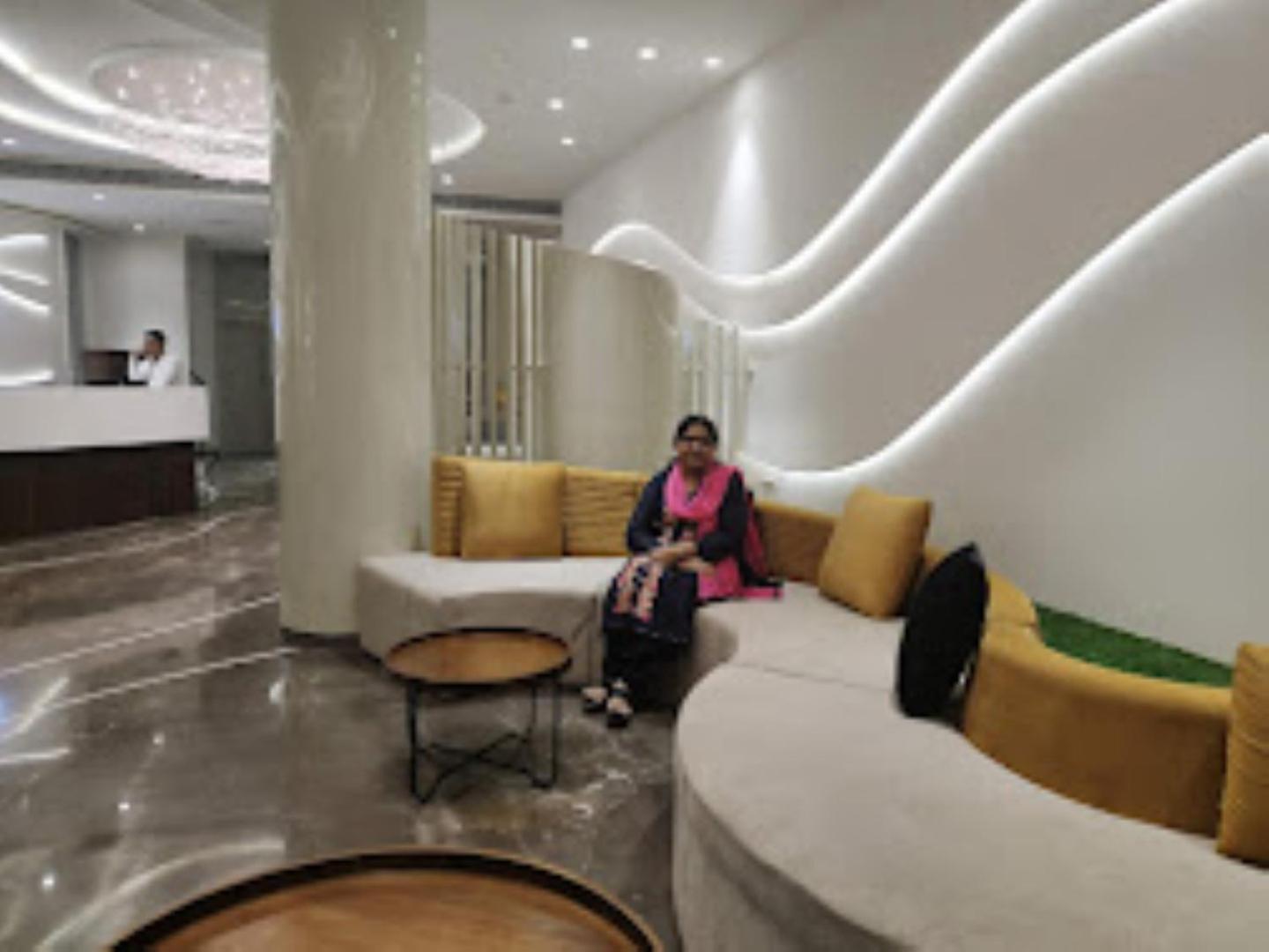 Casa Divine,Bareilly Hotel Luaran gambar